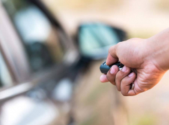 Житель Геленджика заявил о краже автомобиля, чтобы избежать ответственности 