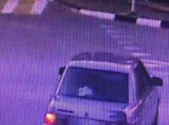 В Геленджике разыскивается автомобиль, скрывшийся с места ДТП