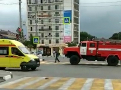 В Геленджике массово эвакуировали людей