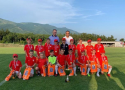 Юные футболисты из Геленджика стали чемпионами Первенства Краснодарского края