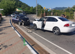 Уставший водитель устроил лобовое ДТП в Геленджике