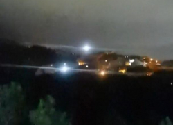 НЛО над городом: в Геленджике сняли светящийся предмет в небе