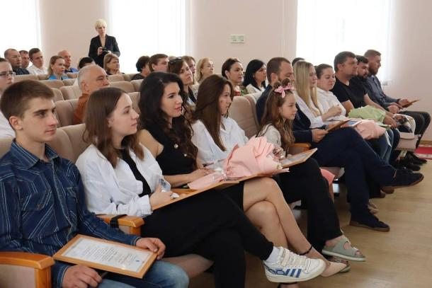 Миллион рублей получили победители молодежного конкурса в Геленджике