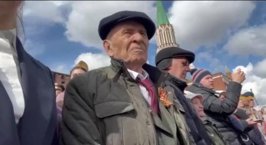 Ветеран из Архипо-Осиповки посетил парад Победы в Москве