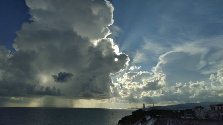 Переменная облачность и прохлада: каким будет воскресенье в Геленджике