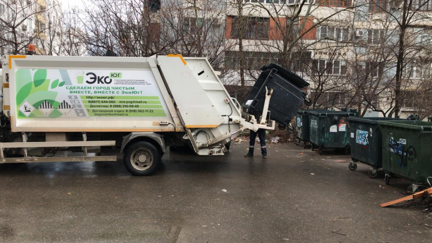 Утро геленджикских дворов может начинаться с громкого сигнала мусоровоза