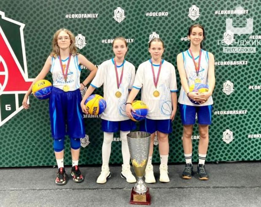 Шесть побед в турнире: геленджичанки выиграли кубок губернатора по баскетболу